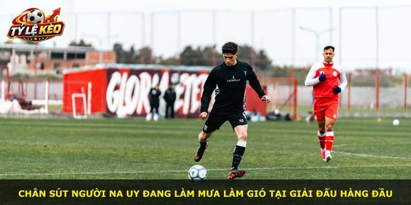 Chân sút người Na Uy đang làm mưa làm gió tại giải đấu hàng đầu